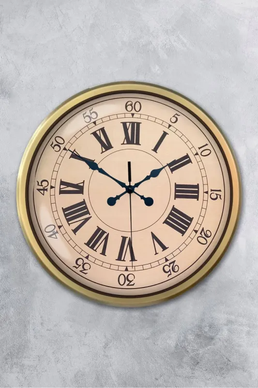Roma Rakamlı Eskitme Metal Duvar Saati 52 cm · Model 5265E
