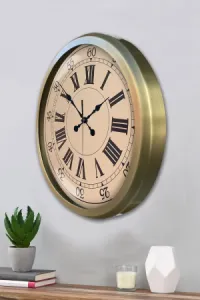 Roma Rakamlı Eskitme Metal Duvar Saati 52 cm · Model 5265E