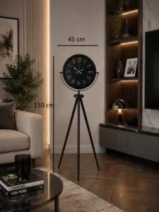 Roma Rakamlı Aynalı Siyah Metal Ayaklı Tripod Saat 150 x 45 cm · Model AS-A4051B