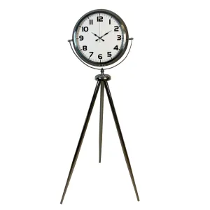 Krom Metal Ayaklı Tripod Saat 150 x 45 cm · Model AS-4036KK