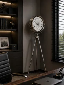 Krom Metal Ayaklı Tripod Saat 150 x 45 cm · Model AS-4062KK