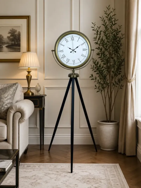 Retro Görünümlü Eskitme Metal Ayaklı Tripod Saat 150 x 45 cm · Model AS-4055E