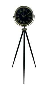 Roma Rakamlı Retro Görünümlü Eskitme Metal Ayaklı Tripod Saat 150 x 45 cm · Model AS-4073E