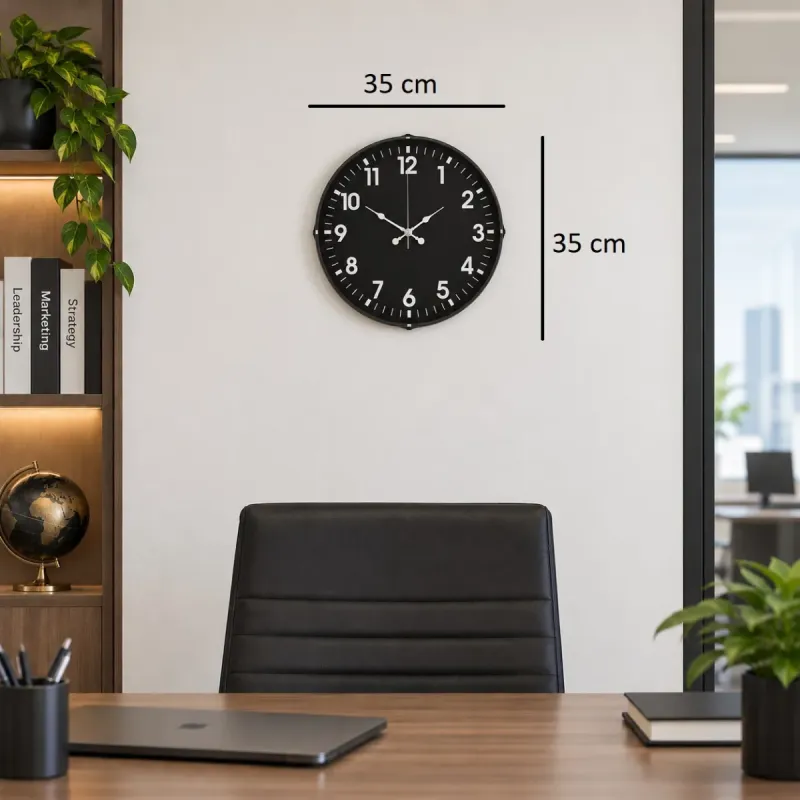 Bombeli Camlı Beyaz Plastik Duvar Saati 35 cm · Model BM-3531