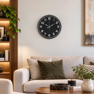 Bombeli Camlı Beyaz Plastik Duvar Saati 35 cm · Model BM-3537
