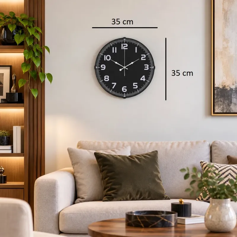 Bombeli Camlı Beyaz Plastik Duvar Saati 35 cm · Model BM-3537