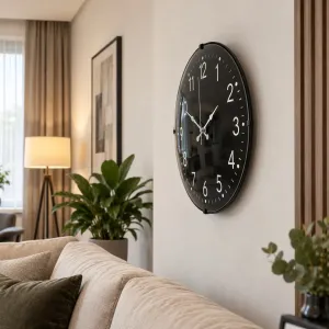 Bombeli Camlı Beyaz Plastik Duvar Saati 35 cm · Model BM-3547