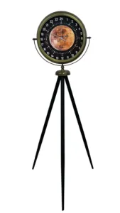 Göstergeli Eskitme Metal Ayaklı Tripod Saat 150 x 45 cm · Model AS-4095E