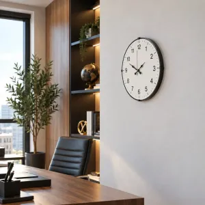 Bombeli Camlı Beyaz Plastik Duvar Saati 35 cm · Model BM-3542