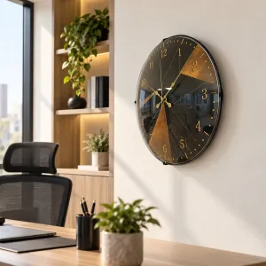 Geometrik Desenli Bombeli Camlı Gold Plastik Duvar Saati 35 cm · Model BM-35121