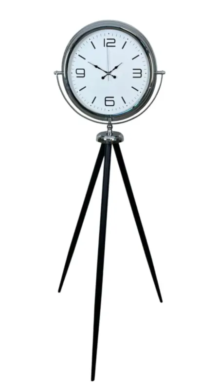 Krom Metal Ayaklı Tripod Saat 150 x 45 cm · Model AS-4008K