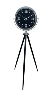 Krom Metal Ayaklı Tripod Saat 150 x 45 cm · Model AS-4045K