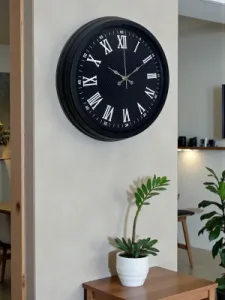 Siyah Metal Duvar Saati 40 cm · Model 4090B
