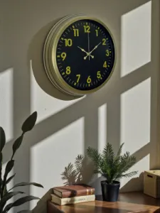 Eskitme Metal Duvar Saati 40 cm · Model 4023E
