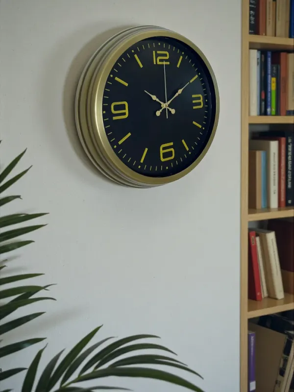 Retro Görünümlü Eskitme Metal Duvar Saati 40 cm · Model 4044E
